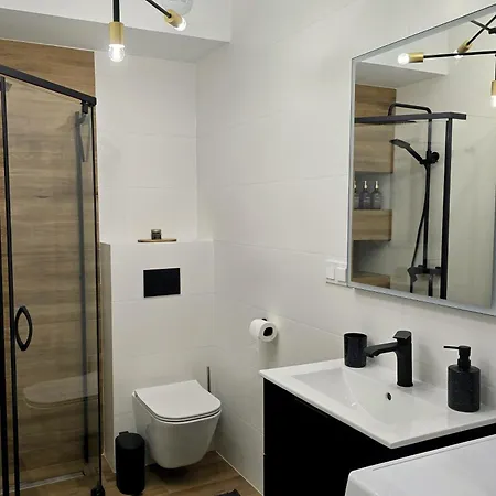 Modern Szalasa Apartamento *