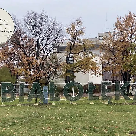 Modern Szalasa * Varsovia