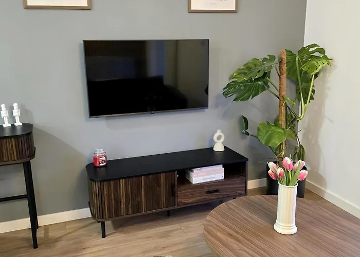 Modern Szałasa * Warszawa